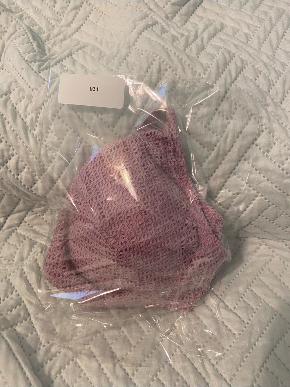 Cupshe Lavender Plunge Women’s Textured Bikini Top - Picture 8 of 8